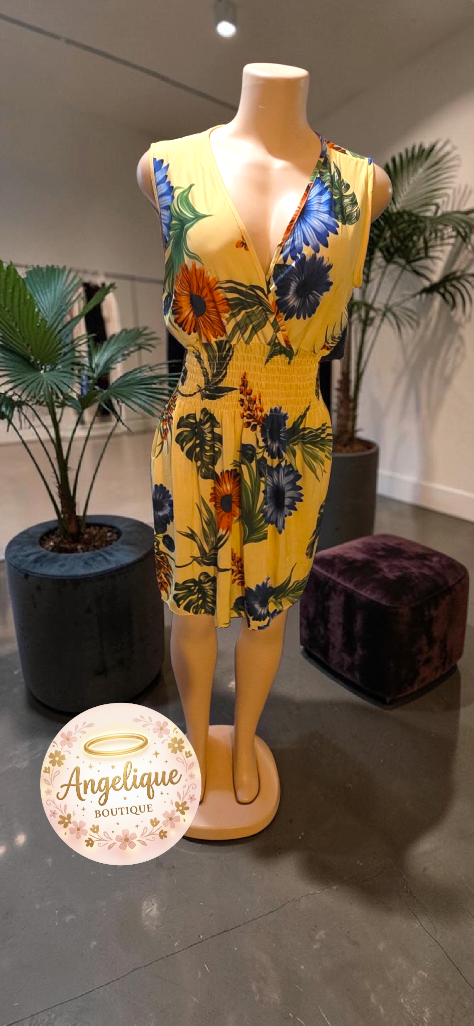Vestido Corto Floral