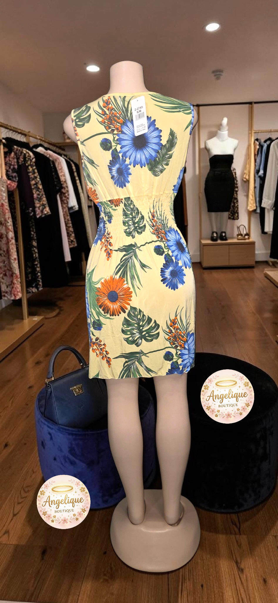 Vestido Corto Floral