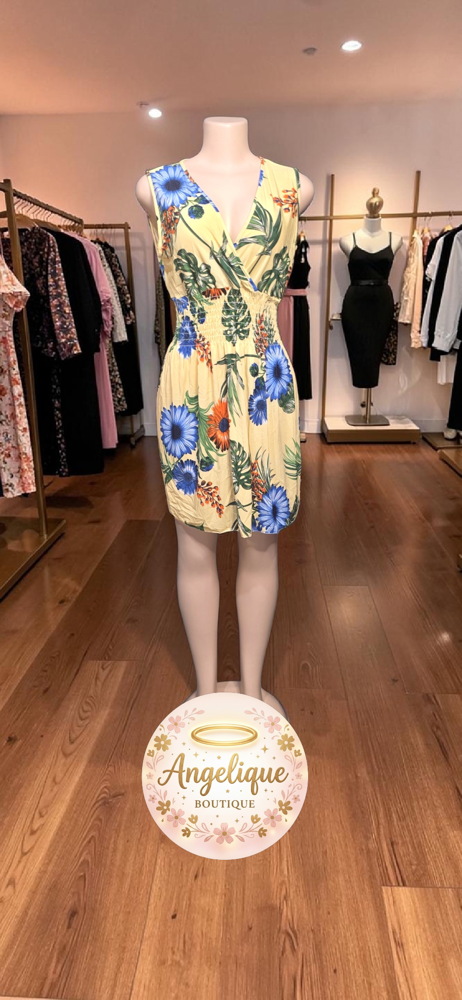 Vestido Corto Floral