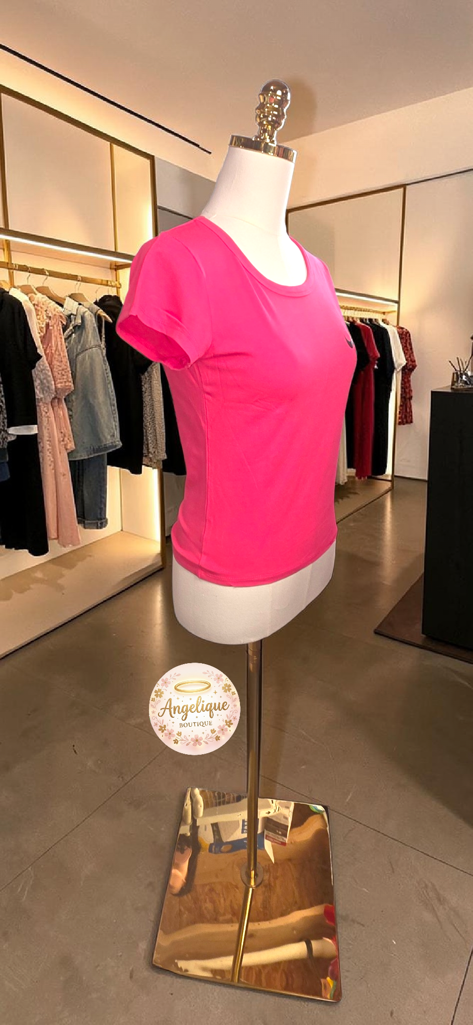 Blusa deportiva de alto rendimiento – Estilo urbano activo