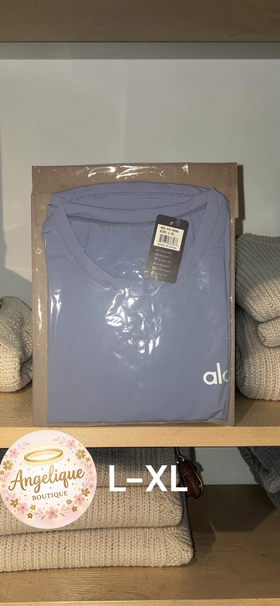 Camiseta Cropped Deportiva Manga Corta Inspirada en el Estilo Activewear de Lujo