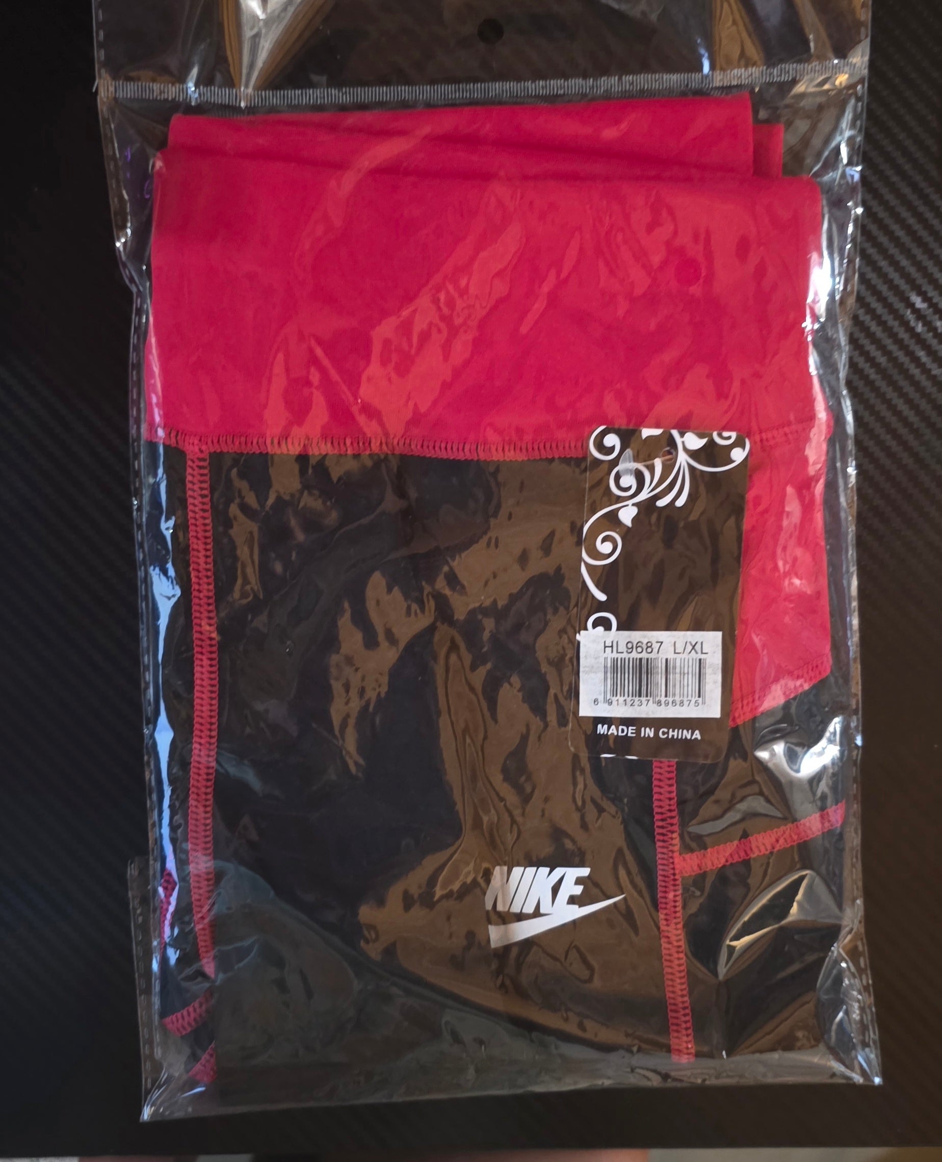 Leggings Deportivos de Alta Compresión – 92% Poliéster / 8% Spandex