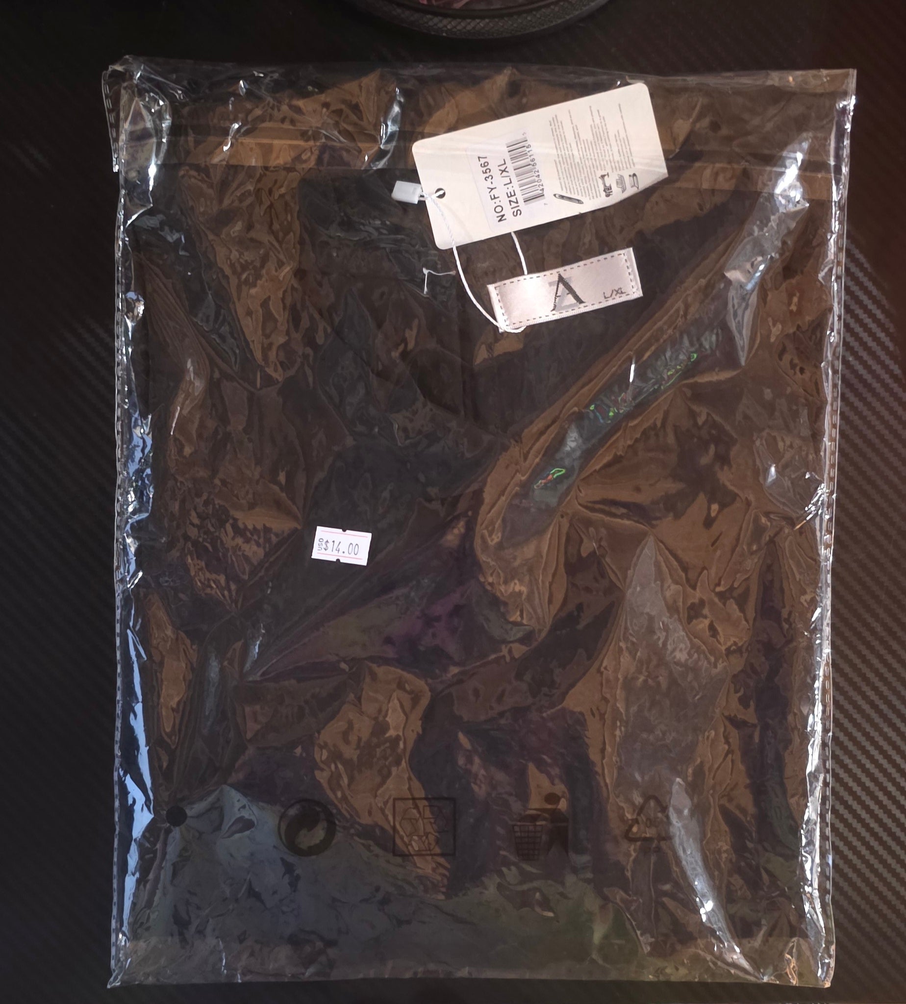 Blusa de Verano Cuello Redondo con Manga de Volantes – 65% Políster / 35% Algodón