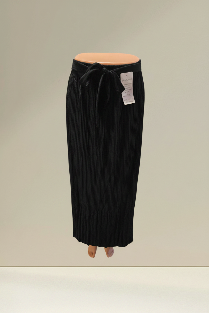 Falda Larga con Tablillas y Cinta Ajustable | Elegante y Cómoda