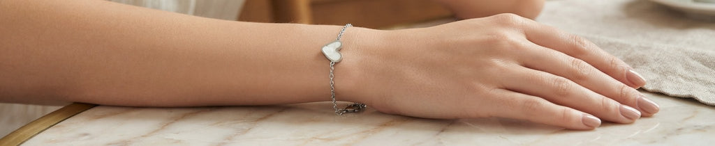 Heart Charm Bracelet – Stainless Steel Gold & Silver - Angelique Boutique