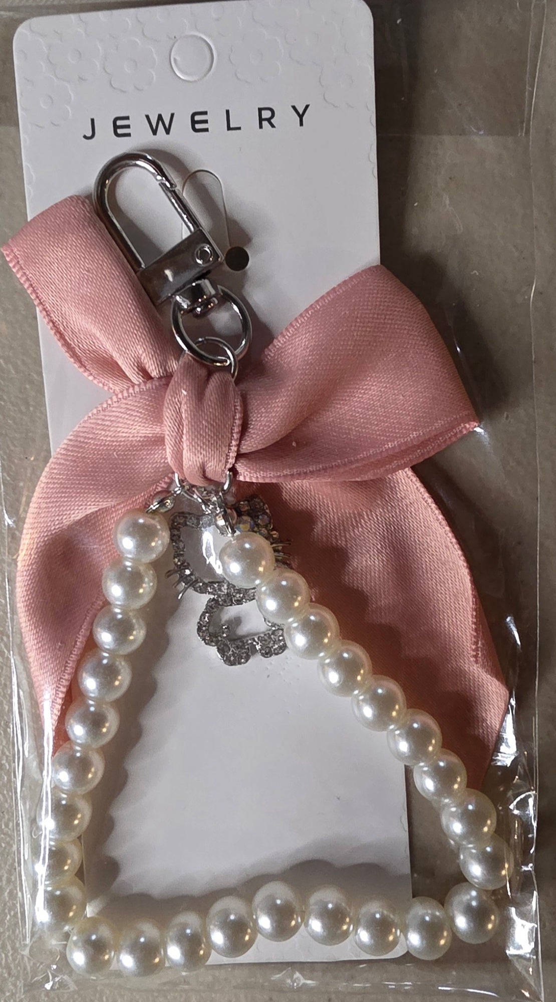 Hello Kitty Pearl Bead Keychain – Cute Kawaii Accessory - Angelique Boutique