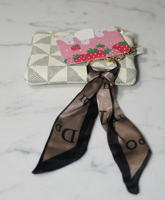 Luxury-Inspired Keychain Wallet – Stylish Mini Bag Charm - Angelique Boutique