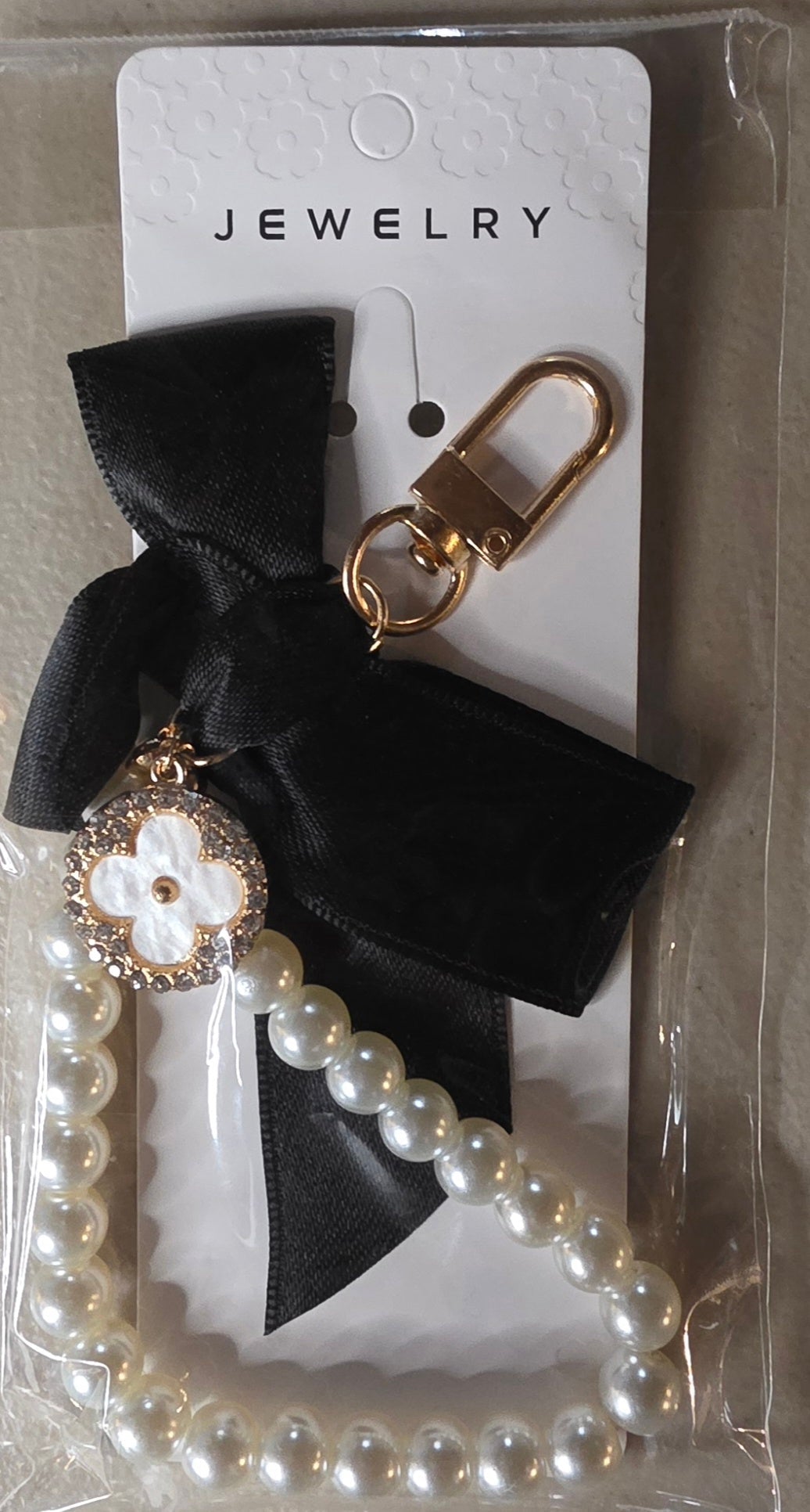 Luxury Pearl & Crystal Bead Keychain – Elegant Bag Charm - Angelique Boutique