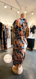 Vestido Floral con Cuello en V y Stretch