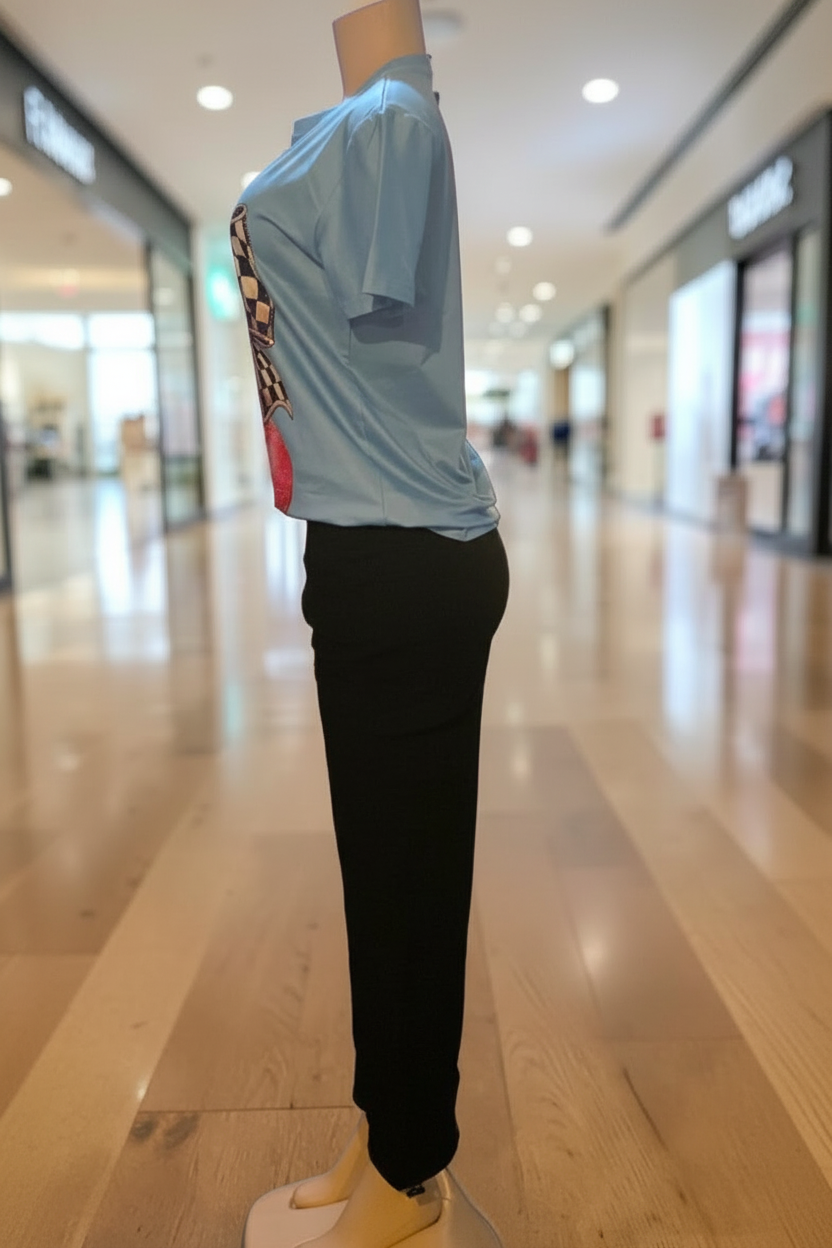 Blusa Manga Corta con Piedrería y Brillo Cherry – 60% Rayón / 35% Nylon / 5% Elastano