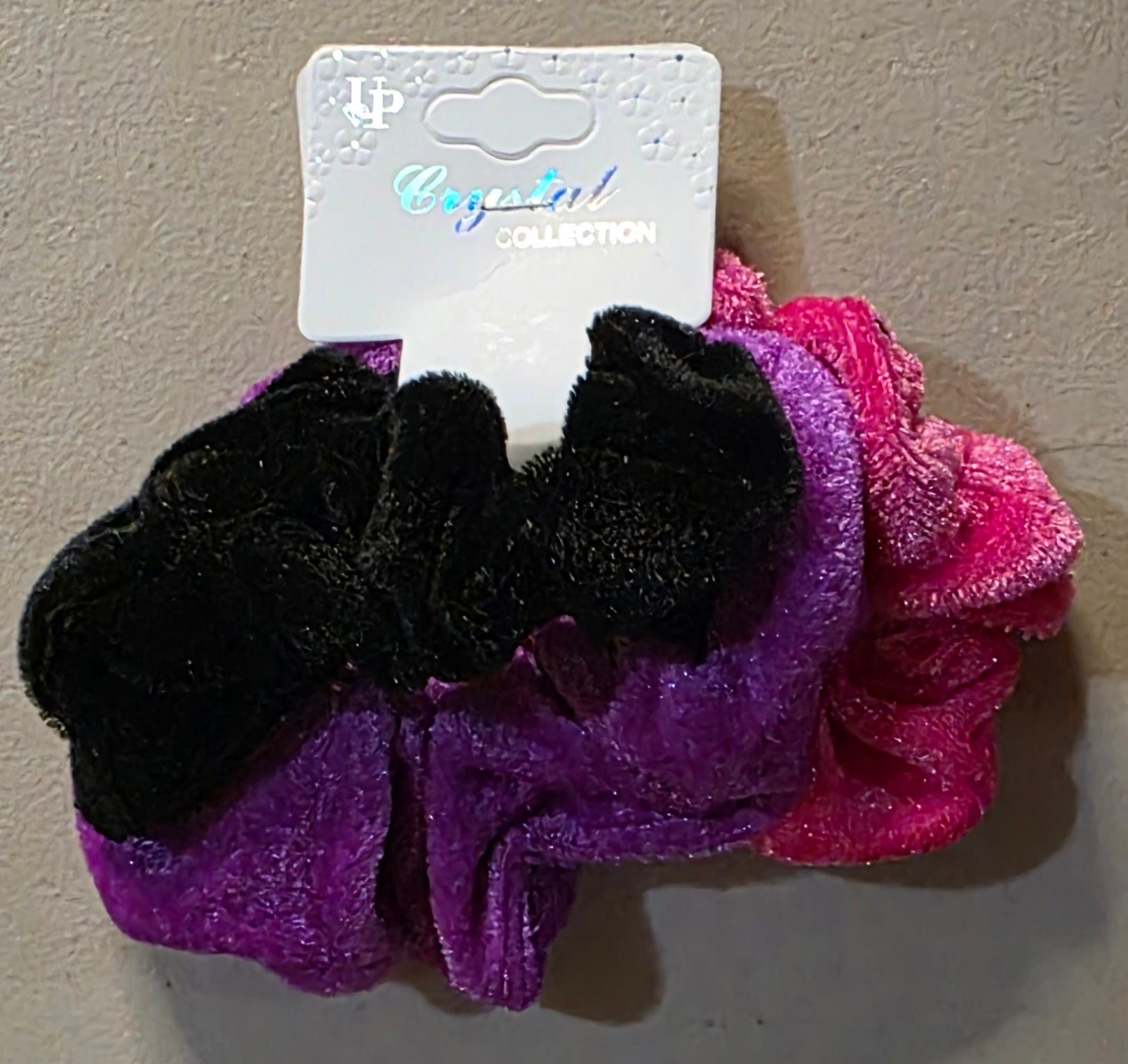 Set of 3 Scrunchies – Soft Elastic Hair Ties for Women