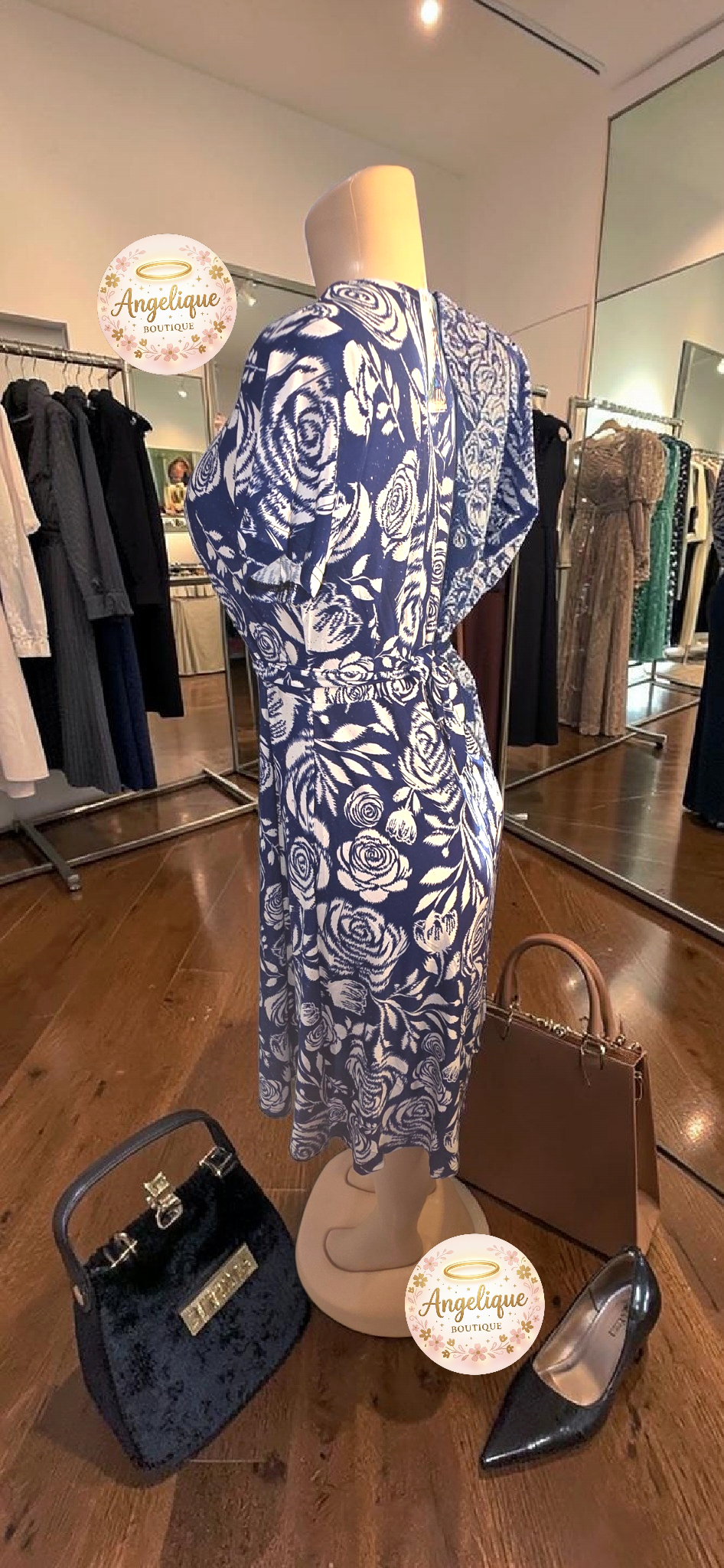 Vestido Floral Midi — Suavidad, Color y Estilo en Cada Curva
