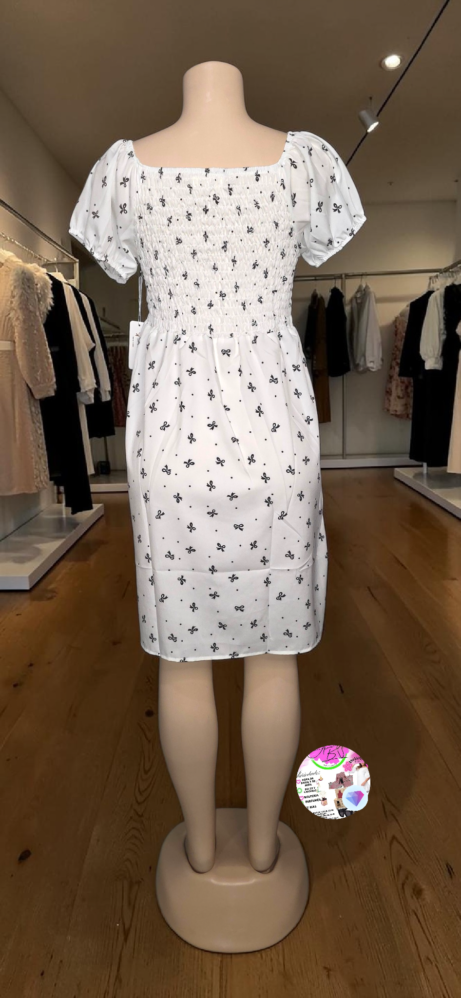 Hermoso Vestido de Lazos
