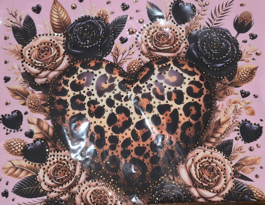 Women's Heart Animal Print Crop Top – Boutique