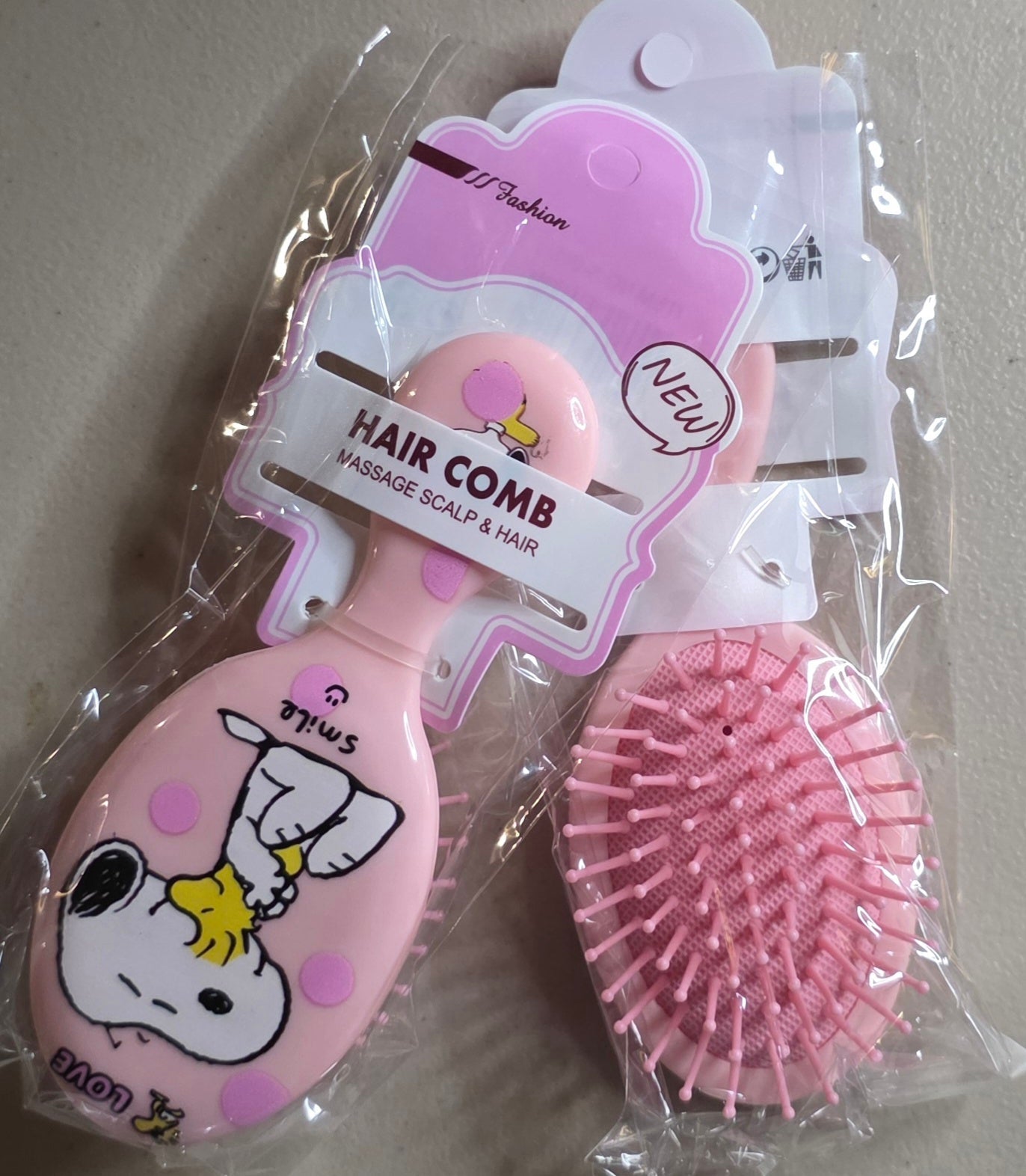 Snoopy Pastel Hair Brush & Scalp Massage Comb – 4 Colors - Angelique Boutique