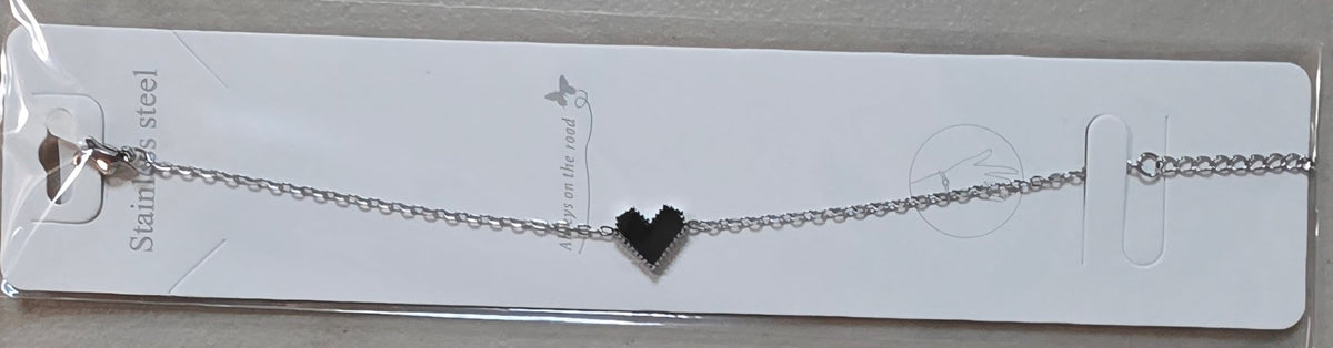 Stainless Steel Heart Charm Bracelet for Women – Gold & Silver - Angelique Boutique